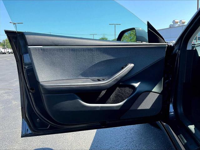 2024 Tesla Model 3 Unknown