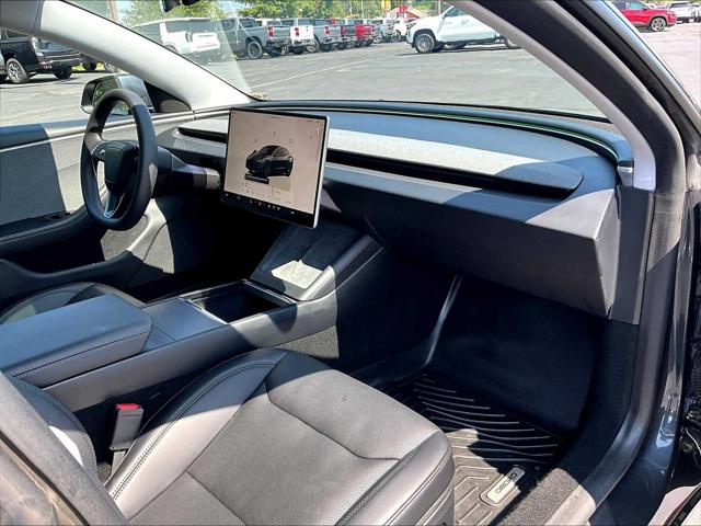 2024 Tesla Model 3 Unknown