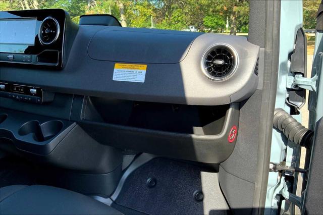 2025 Mercedes-Benz Sprinter 2500 High Roof 4-Cyl Diesel HO