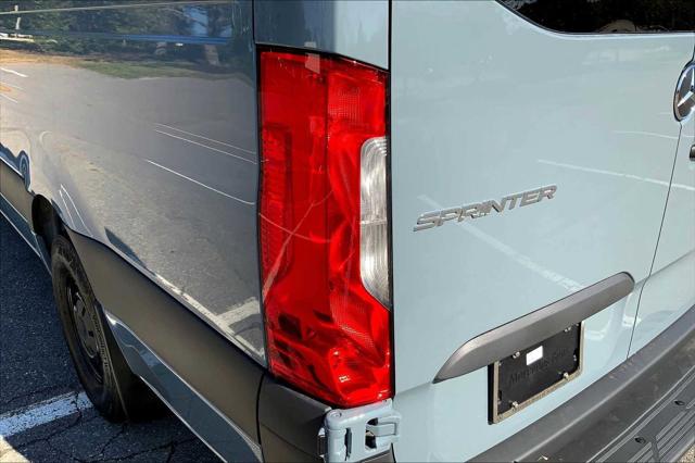 2025 Mercedes-Benz Sprinter 2500 High Roof 4-Cyl Diesel HO