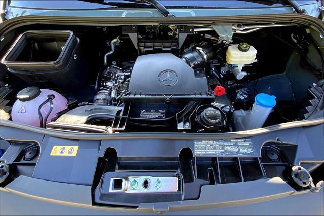 2025 Mercedes-Benz Sprinter 2500 High Roof 4-Cyl Diesel HO