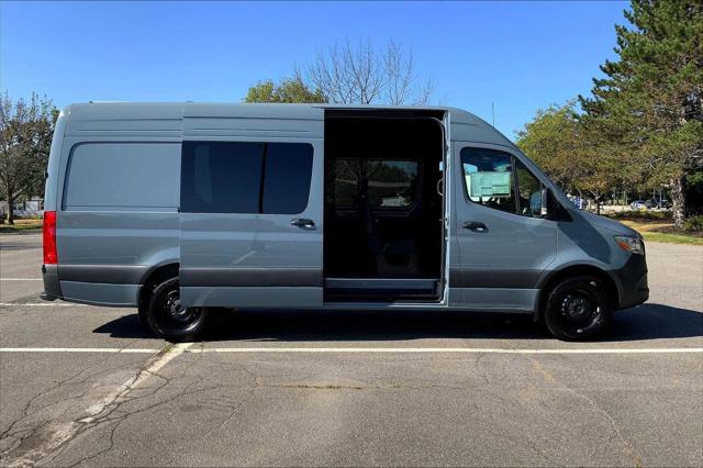 2025 Mercedes-Benz Sprinter 2500 High Roof 4-Cyl Diesel HO