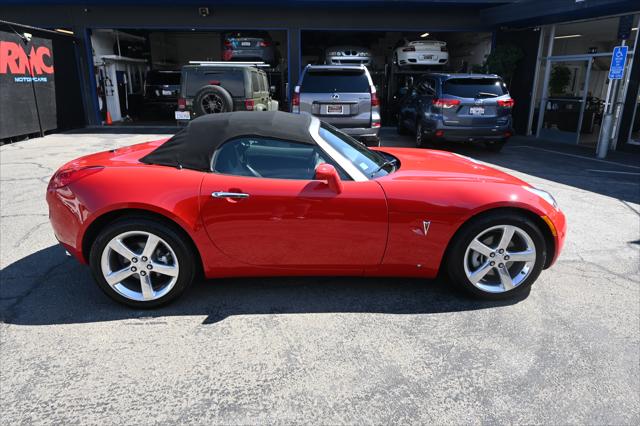 2006 Pontiac Solstice 2dr Convertible