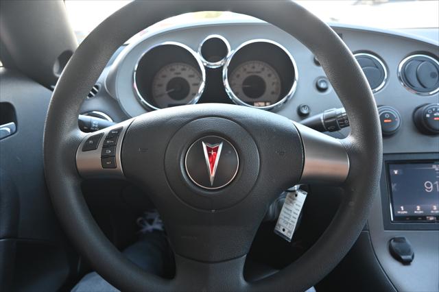 2006 Pontiac Solstice 2dr Convertible