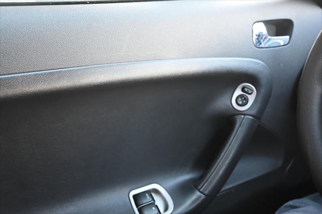 2006 Pontiac Solstice 2dr Convertible