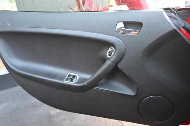 2006 Pontiac Solstice 2dr Convertible