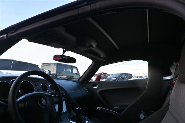 2006 Pontiac Solstice 2dr Convertible