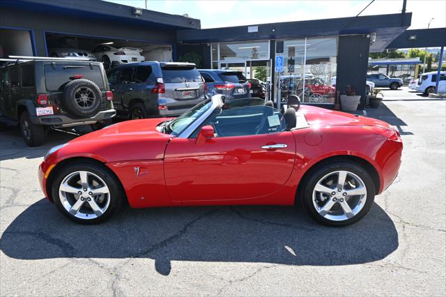 2006 Pontiac Solstice 2dr Convertible