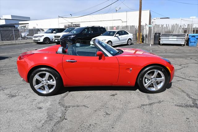 2006 Pontiac Solstice 2dr Convertible