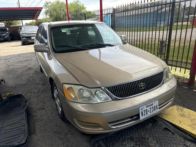 2001 Toyota Avalon XLS for sale in Kirby, TX