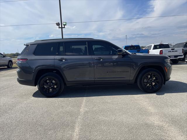 2025 Jeep Grand Cherokee GRAND CHEROKEE L ALTITUDE 4X4