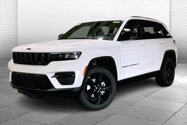 2025 Jeep Grand Cherokee GRAND CHEROKEE ALTITUDE 4X4 2025 Jeep Grand Cherokee GRAND CHEROKEE ALTITUDE 4X4