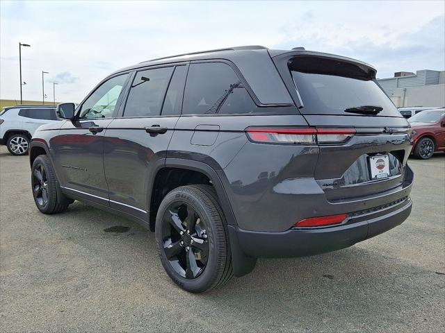 2025 Jeep Grand Cherokee GRAND CHEROKEE ALTITUDE 4X4 2025 Jeep Grand Cherokee GRAND CHEROKEE ALTITUDE 4X4