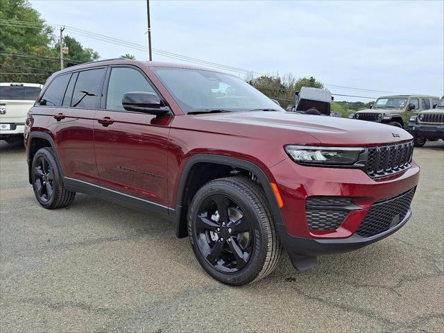 2025 Jeep Grand Cherokee GRAND CHEROKEE ALTITUDE 4X4