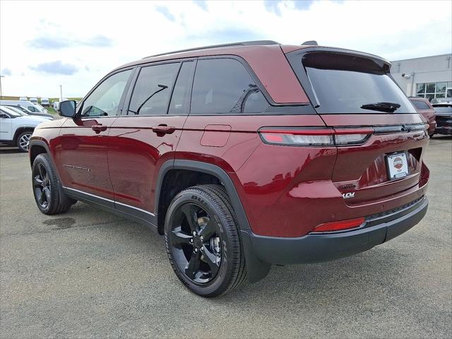 2025 Jeep Grand Cherokee GRAND CHEROKEE ALTITUDE 4X4