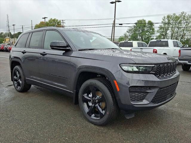2025 Jeep Grand Cherokee GRAND CHEROKEE ALTITUDE 4X4