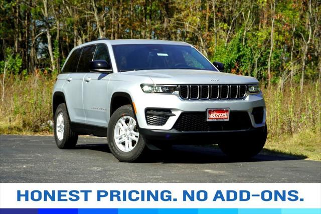 2025 Jeep Grand Cherokee GRAND CHEROKEE LAREDO 4X2