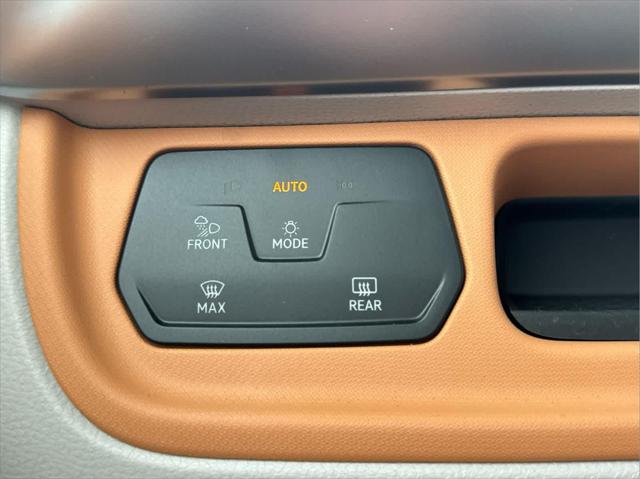 2025 Volkswagen ID. Buzz 1st Edition with 4MOTION