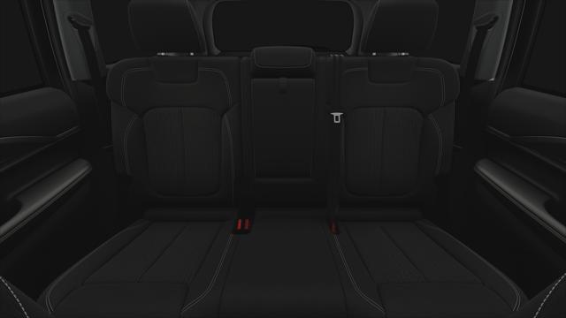 2025 Jeep Grand Cherokee GRAND CHEROKEE LAREDO 4X2