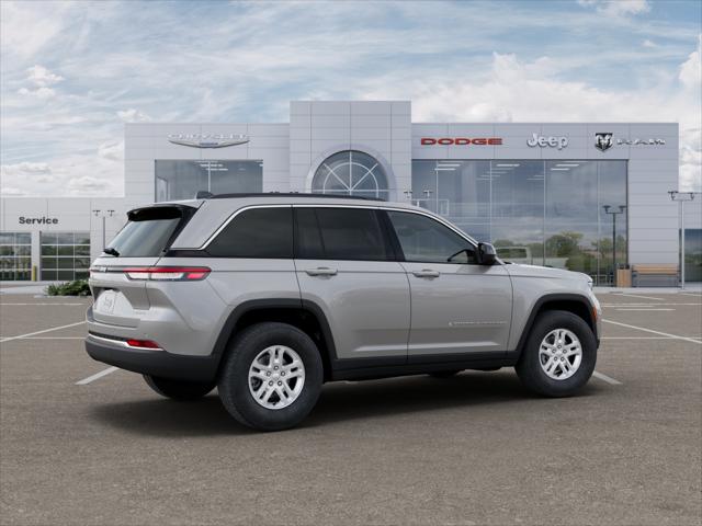 2025 Jeep Grand Cherokee GRAND CHEROKEE LAREDO 4X4 2025 Jeep Grand Cherokee GRAND CHEROKEE LAREDO 4X4