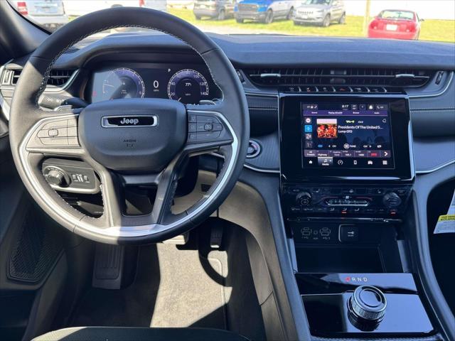 2025 Jeep Grand Cherokee GRAND CHEROKEE ALTITUDE 4X4 2025 Jeep Grand Cherokee GRAND CHEROKEE ALTITUDE 4X4