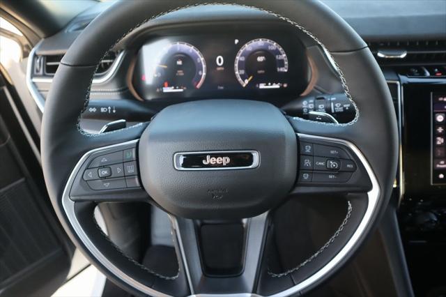 2025 Jeep Grand Cherokee GRAND CHEROKEE ALTITUDE 4X4
