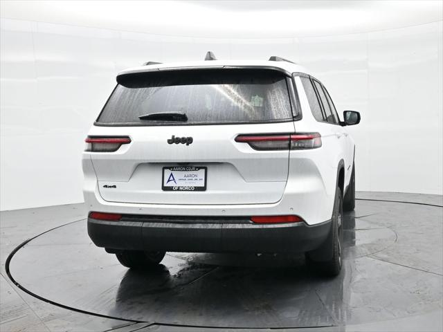 2025 Jeep Grand Cherokee GRAND CHEROKEE L ALTITUDE 4X4