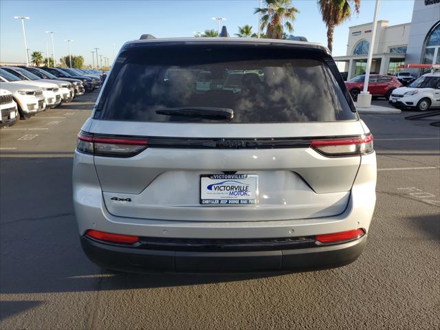 2025 Jeep Grand Cherokee GRAND CHEROKEE ALTITUDE 4X4 2025 Jeep Grand Cherokee GRAND CHEROKEE ALTITUDE 4X4