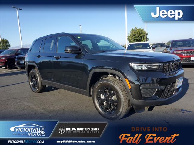 2025 Jeep Grand Cherokee GRAND CHEROKEE ALTITUDE 4X4 2025 Jeep Grand Cherokee GRAND CHEROKEE ALTITUDE 4X4