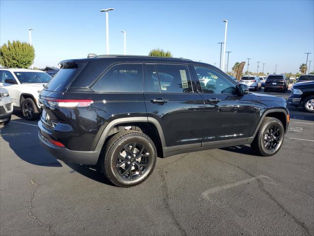 2025 Jeep Grand Cherokee GRAND CHEROKEE ALTITUDE 4X4 2025 Jeep Grand Cherokee GRAND CHEROKEE ALTITUDE 4X4