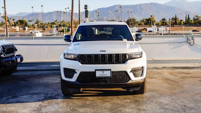 2025 Jeep Grand Cherokee GRAND CHEROKEE ALTITUDE 4X4 2025 Jeep Grand Cherokee GRAND CHEROKEE ALTITUDE 4X4