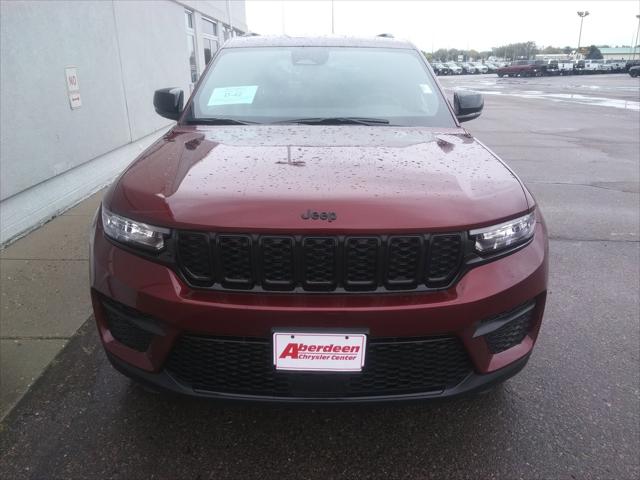 2025 Jeep Grand Cherokee GRAND CHEROKEE ALTITUDE 4X4 2025 Jeep Grand Cherokee GRAND CHEROKEE ALTITUDE 4X4