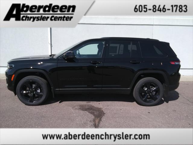 2025 Jeep Grand Cherokee GRAND CHEROKEE ALTITUDE 4X4
