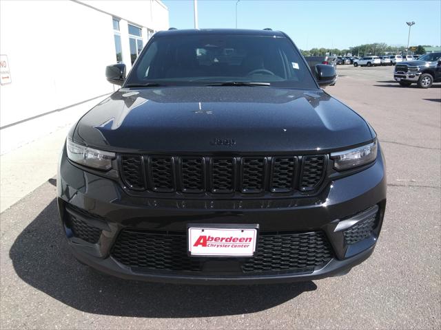 2025 Jeep Grand Cherokee GRAND CHEROKEE ALTITUDE 4X4