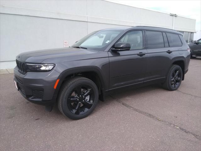 2025 Jeep Grand Cherokee GRAND CHEROKEE L ALTITUDE 4X4