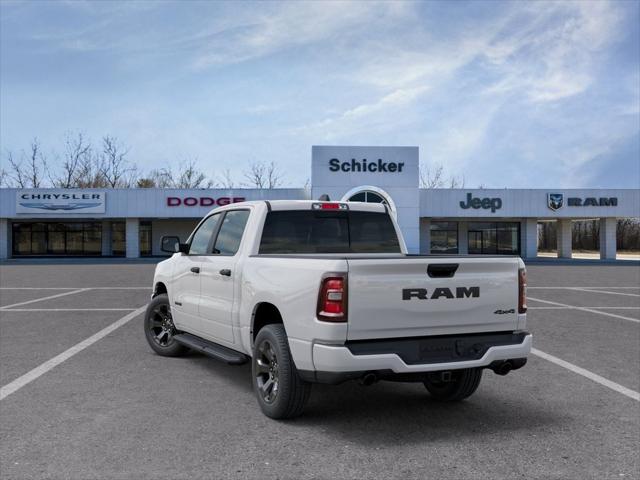 2026 Ram 1500 Express Crew Cab 4x4 5'7" Box