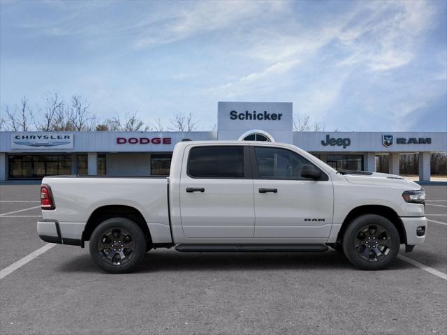 2026 Ram 1500 Express Crew Cab 4x4 5'7" Box