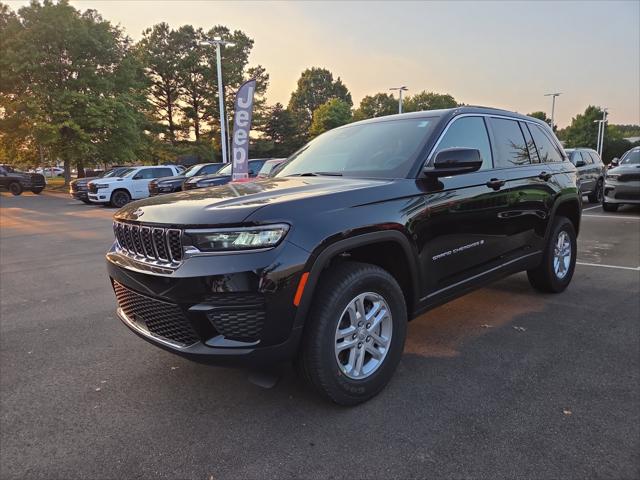 2025 Jeep Grand Cherokee GRAND CHEROKEE LAREDO 4X2 2025 Jeep Grand Cherokee GRAND CHEROKEE LAREDO 4X2