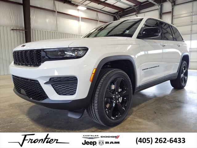 2025 Jeep Grand Cherokee GRAND CHEROKEE ALTITUDE 4X4