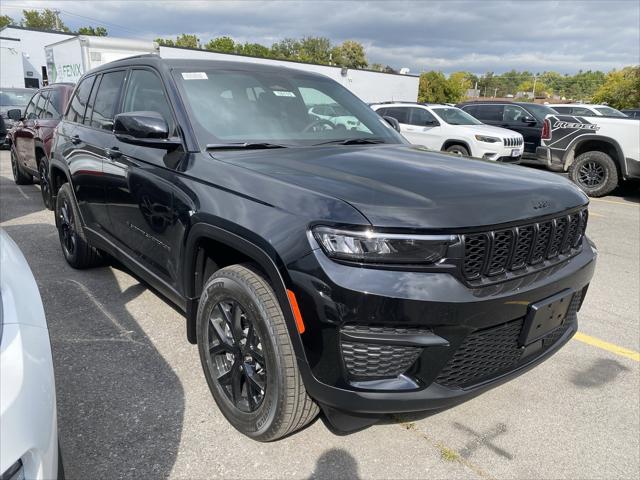 2025 Jeep Grand Cherokee GRAND CHEROKEE ALTITUDE 4X4