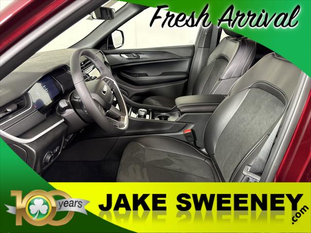 2025 Jeep Grand Cherokee GRAND CHEROKEE ALTITUDE 4X4 2025 Jeep Grand Cherokee GRAND CHEROKEE ALTITUDE 4X4