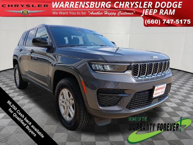 2025 Jeep Grand Cherokee GRAND CHEROKEE LAREDO 4X4 2025 Jeep Grand Cherokee GRAND CHEROKEE LAREDO 4X4