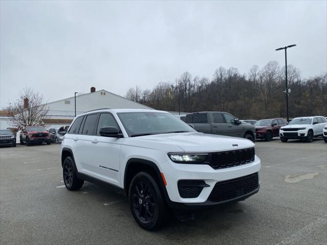 2025 Jeep Grand Cherokee GRAND CHEROKEE ALTITUDE 4X4 2025 Jeep Grand Cherokee GRAND CHEROKEE ALTITUDE 4X4