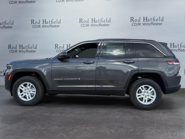2025 Jeep Grand Cherokee GRAND CHEROKEE LAREDO 4X4