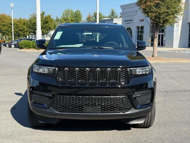 2025 Jeep Grand Cherokee GRAND CHEROKEE ALTITUDE 4X4 2025 Jeep Grand Cherokee GRAND CHEROKEE ALTITUDE 4X4
