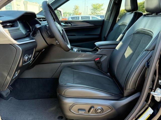 2025 Jeep Grand Cherokee GRAND CHEROKEE ALTITUDE 4X4 2025 Jeep Grand Cherokee GRAND CHEROKEE ALTITUDE 4X4