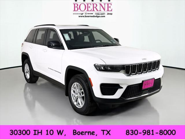 2025 Jeep Grand Cherokee GRAND CHEROKEE LAREDO X 4X4