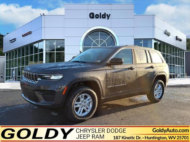 2025 Jeep Grand Cherokee GRAND CHEROKEE LAREDO 4X4