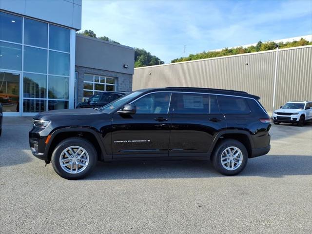 2025 Jeep Grand Cherokee GRAND CHEROKEE L LAREDO 4X4