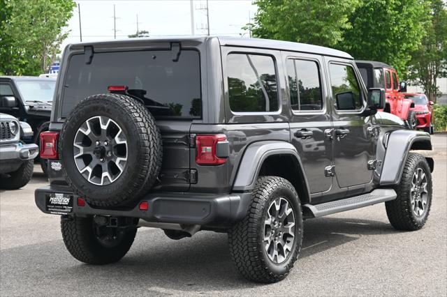 2025 Jeep Wrangler 4-Door Sahara 4x4